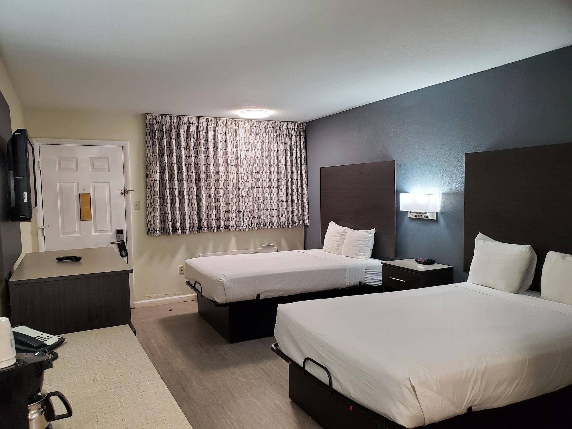Days Inn By Wyndham Lawton Exteriör bild