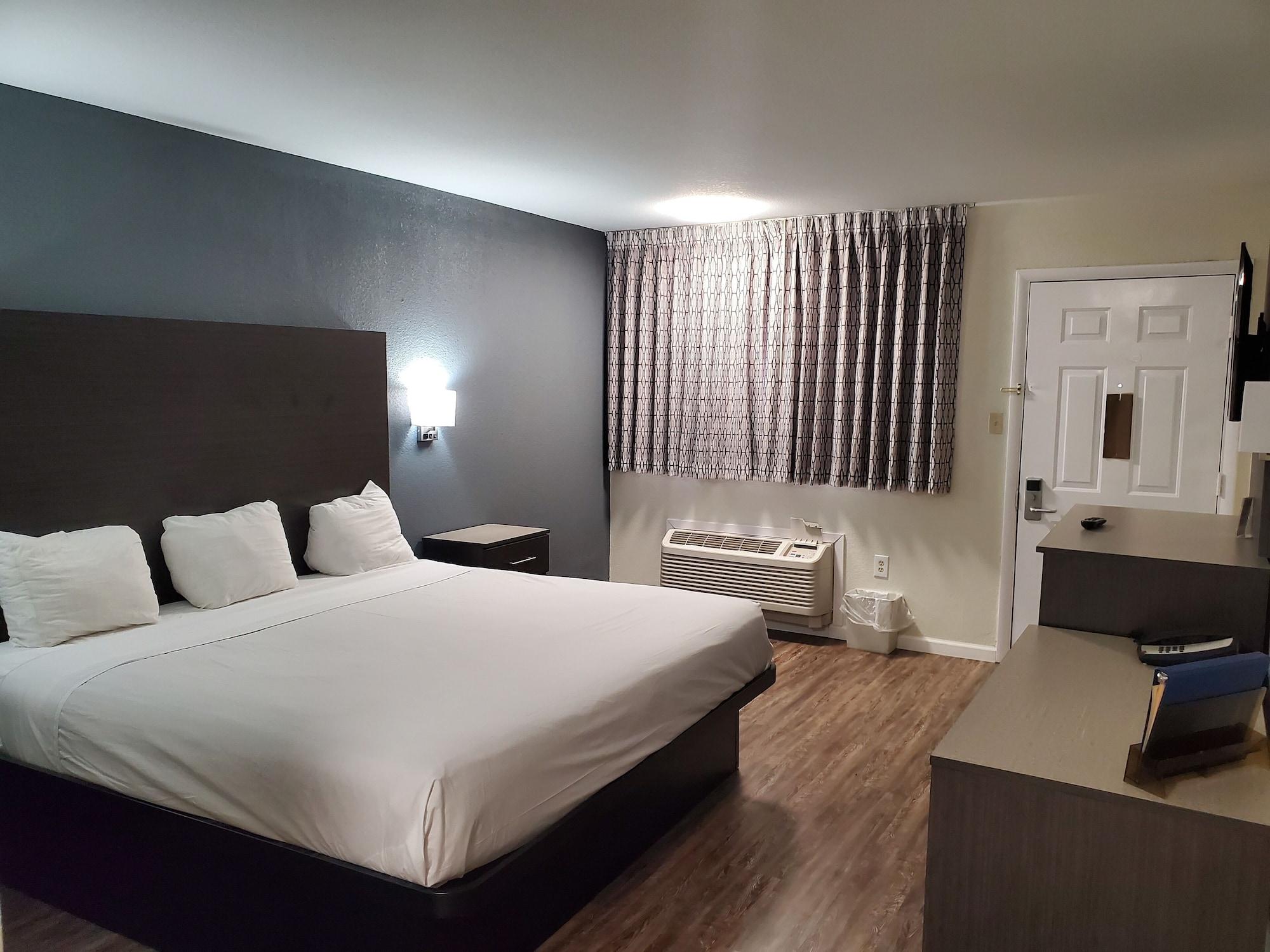 Days Inn By Wyndham Lawton Exteriör bild